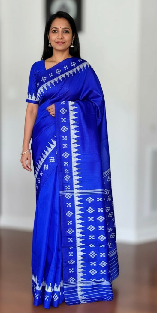 Royal Blue color Contemporary Ikat pure mulberry silk saree with pasapali pallu