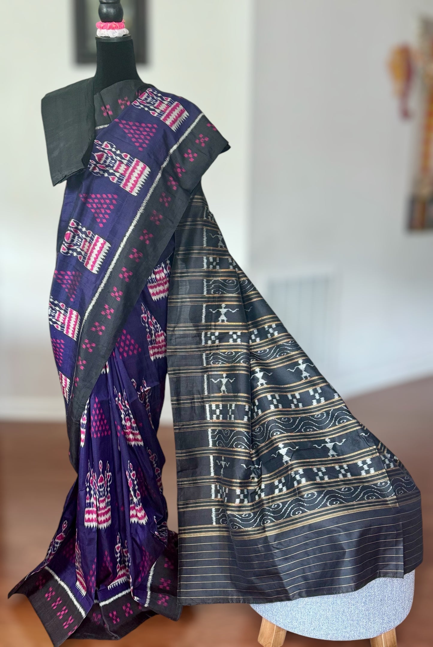 Purple color  Tribal Dance theme Contemporary Ikat Pure Silk Saree|Odisha Weaves