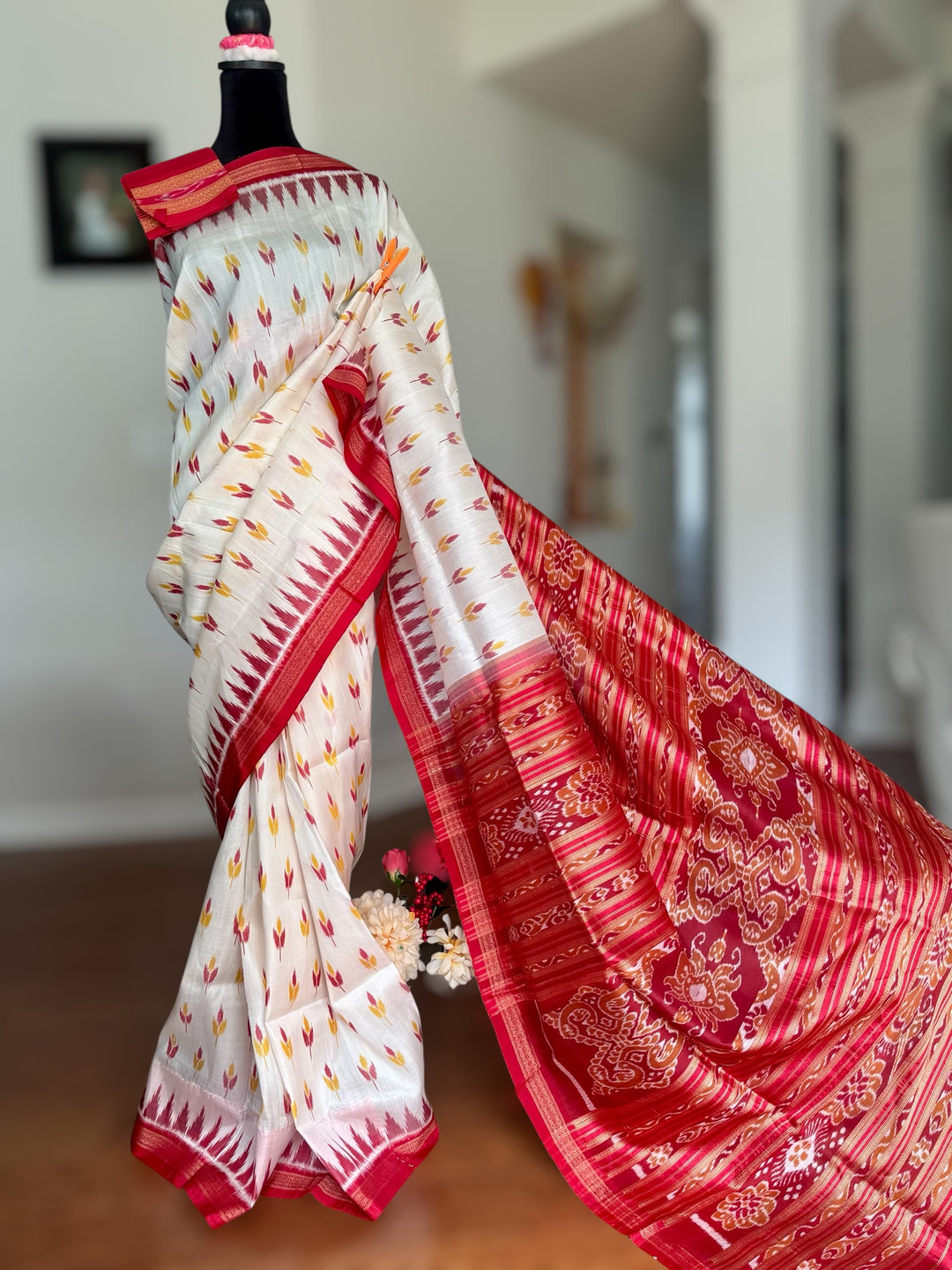 Flower bud design Handwoven Pure Silk ikat Khandua Saree White-Red|Odisha Weaves