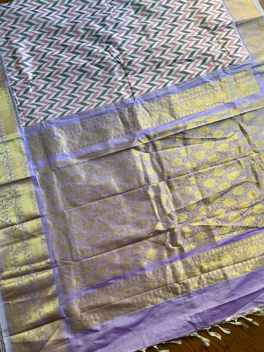 Lavender Ikkat (Pochampally)Fusion Silk Saree with Zari Woven Kanchipuram Border and Unstitched Blouse