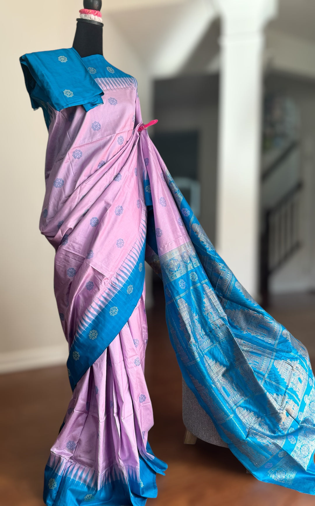 Pale Lavender handoven konark chakra Bomkai Pure silk saree