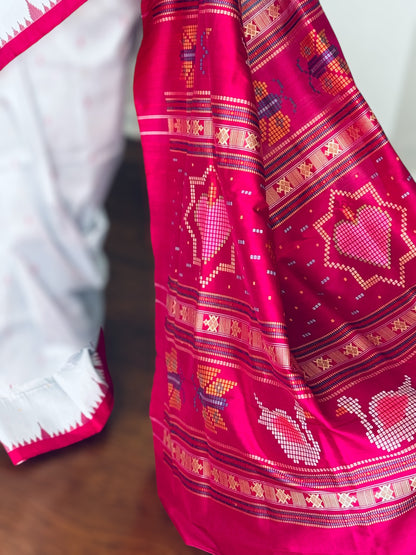 Blueish Grey with Magenta Phoda kumbha Sambalpuri Puri Silk Saree with Dobby weaved Pallu