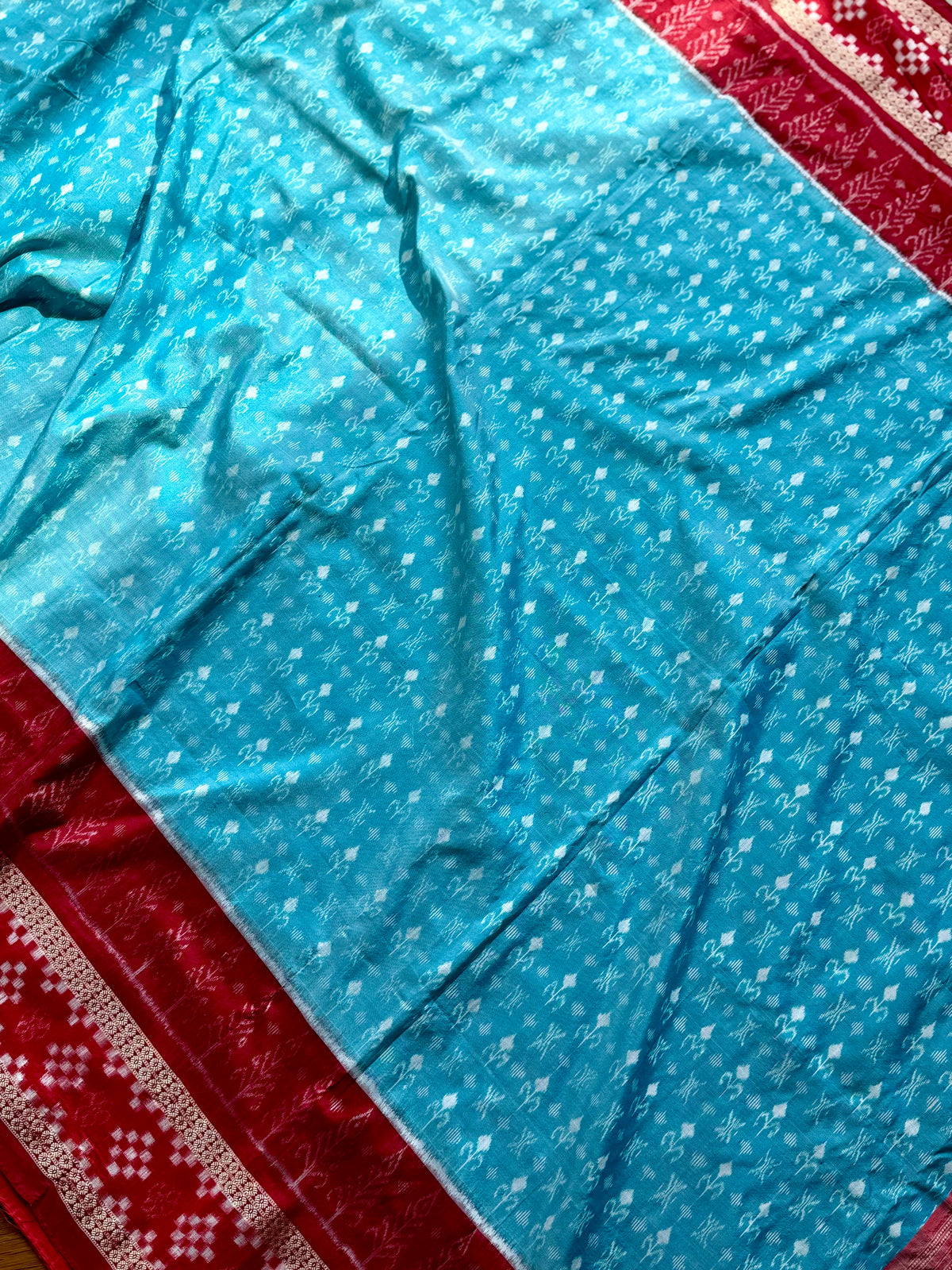 Ice-blue and red handwoven Sambalpuri pure Ikkat silk saree with pasapali border| Odisha Weaves