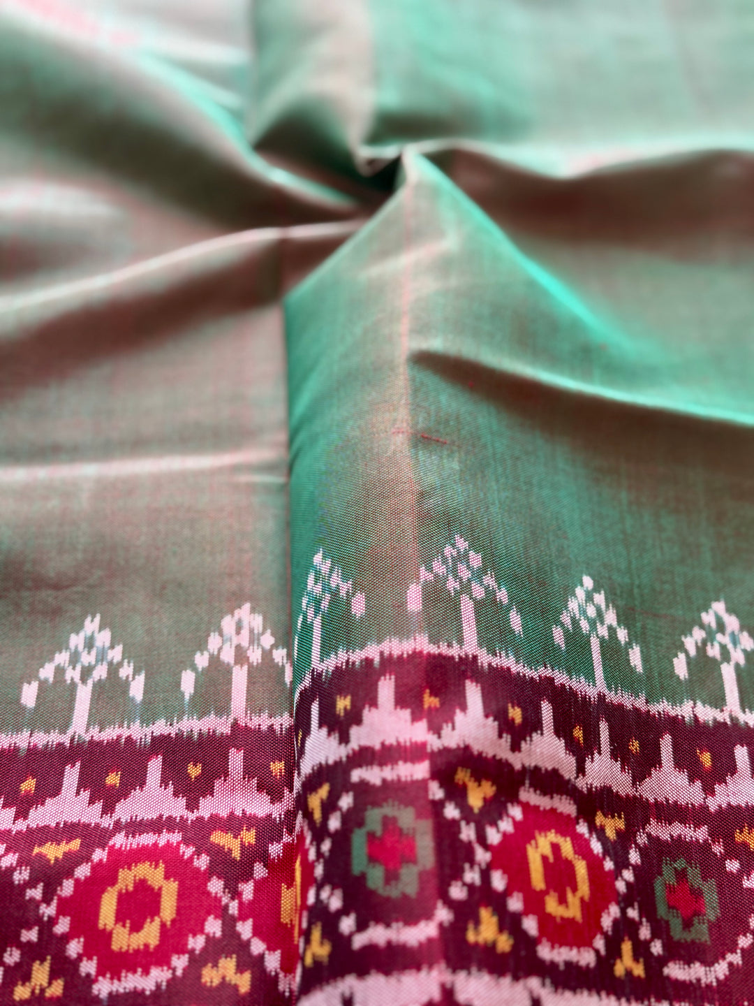 Shot Green with Red color combo semi (double) ikat patan Patola pure silk saree