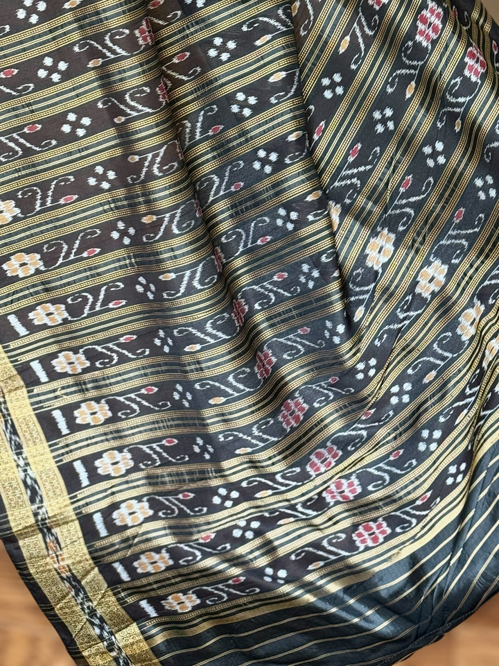 Handwoven Pure Silk ikat Khandua Saree Beige-Gold|Mishrita |Odisha Weaves