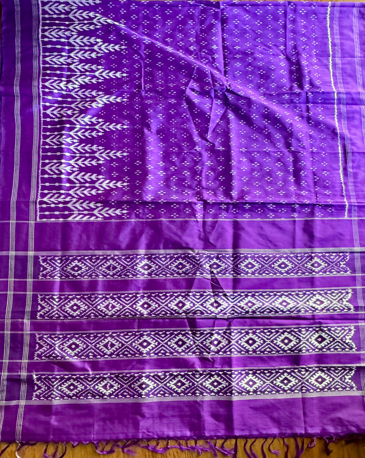 Purple color Pochampally Ikat pure silk saree