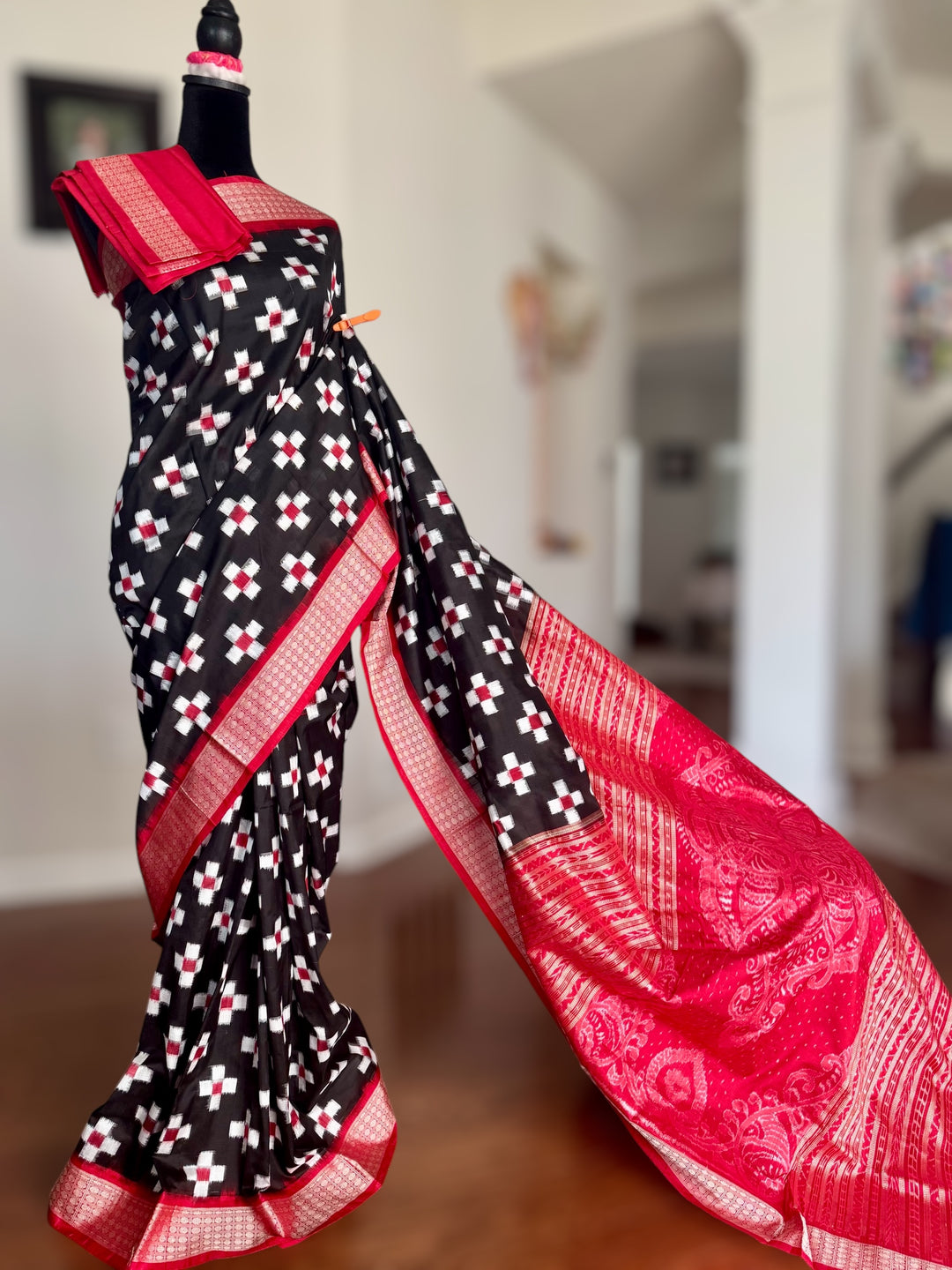 Handwoven Black and Red Pasapali Sambalpuri Ikat pure silk saree|Odisha Weaves|