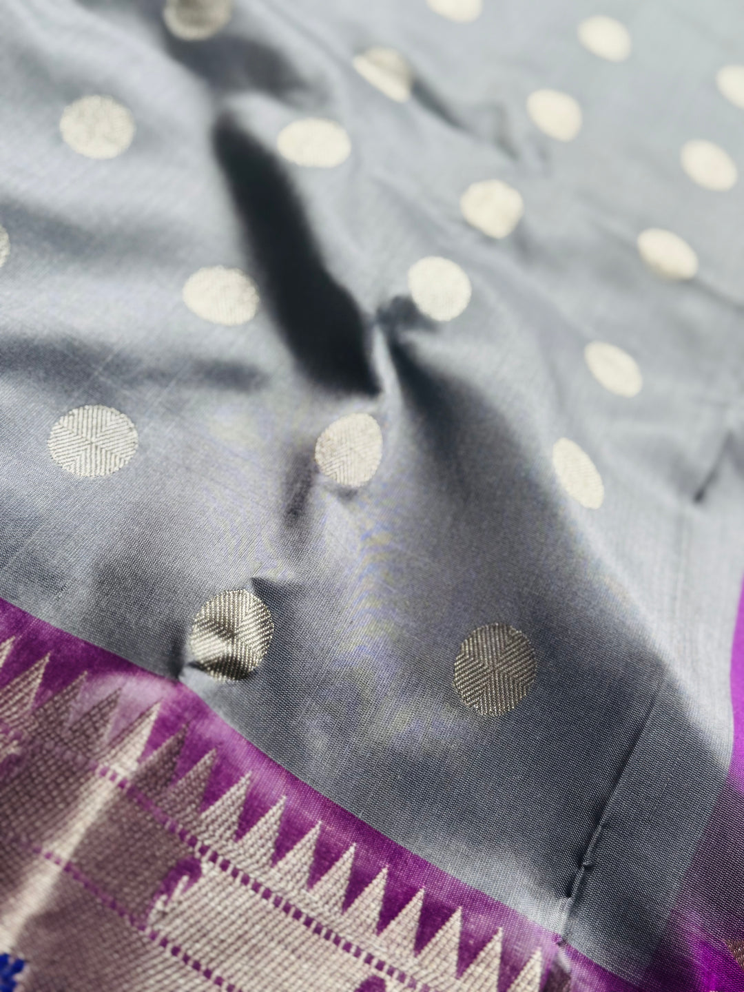 Grey purple high quality Venkatagiri handloom pure silk saree with Paithani border