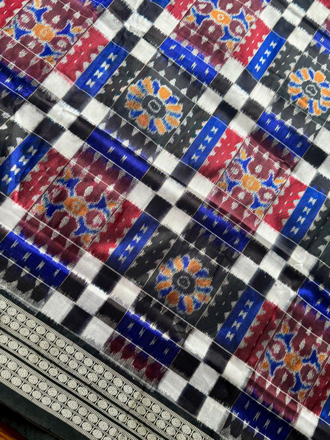 Handwoven Utkal Laxmi Sambalpuri ikat pure silk saree, Maroon Ikat pallu|Odisha Weaves|