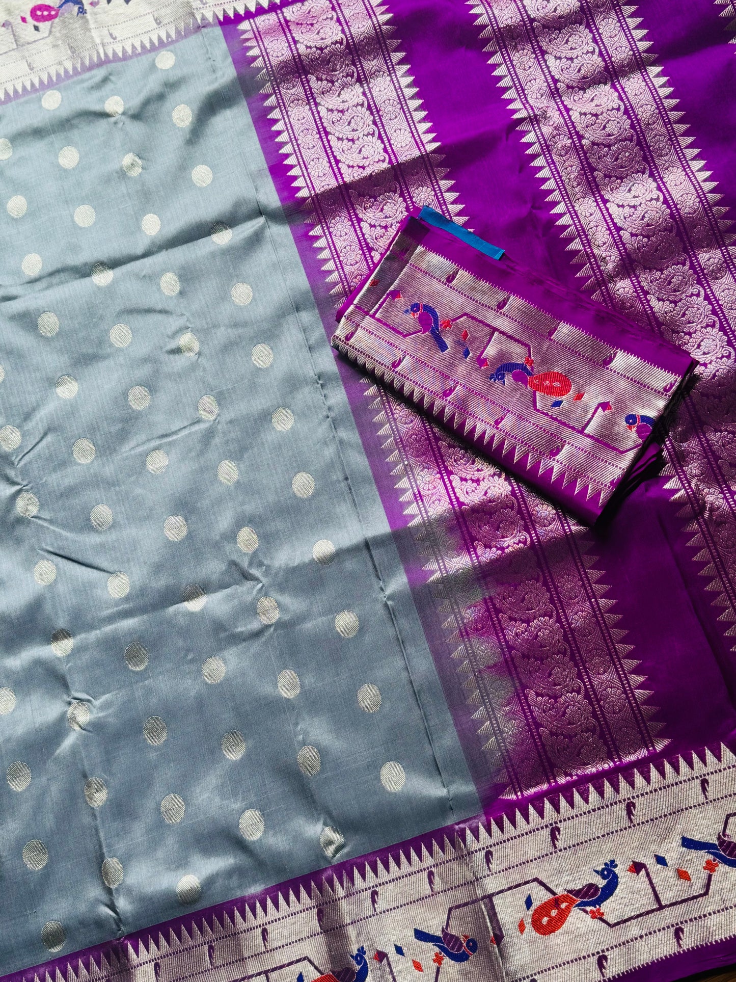 Grey purple high quality Venkatagiri handloom pure silk saree with Paithani border