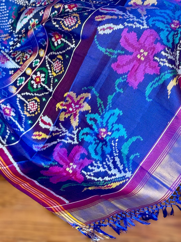 Blue color semi (double) ikat patan Patola pure silk saree
