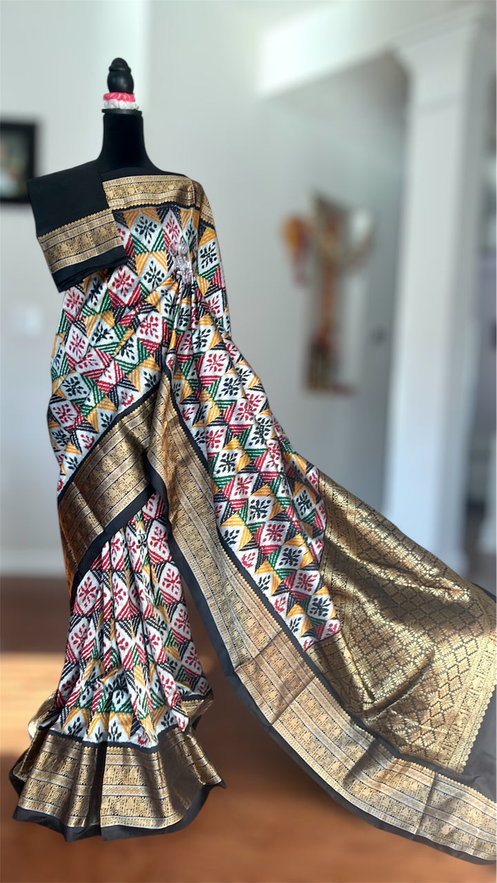 Kanjivaram Ikat Pure Silk Saree with Geometric Motifs(Pochampally)Fusion Silk Saree Unstitched Blouse