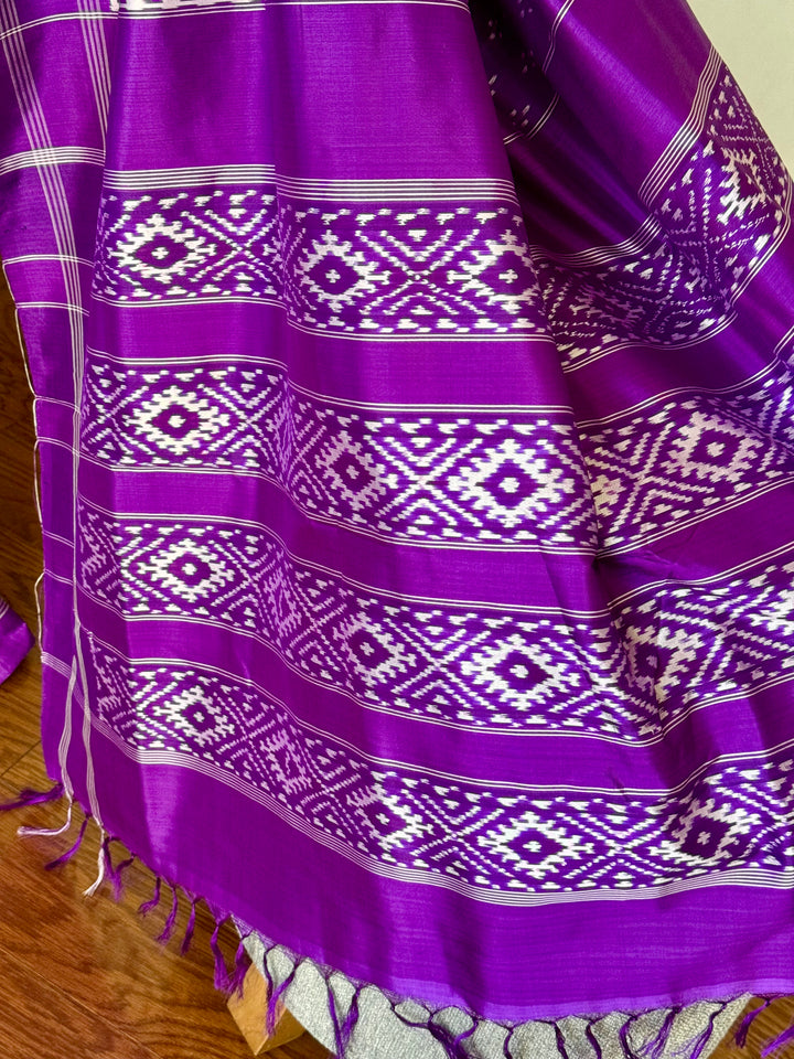 Purple color Pochampally Ikat pure silk saree
