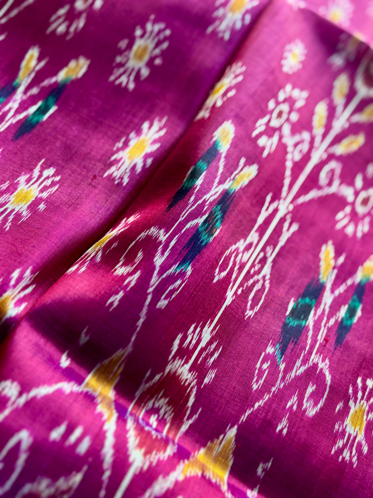 Magenta traditional ikat Khandua handwoven pure silk saree|Odisha Weaves