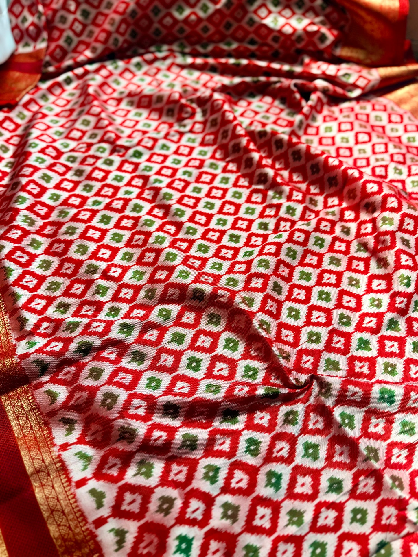 Red Twill Ikkat (Pochampally)handwoven pure silk Saree with Zari Woven Kanchipuram Border