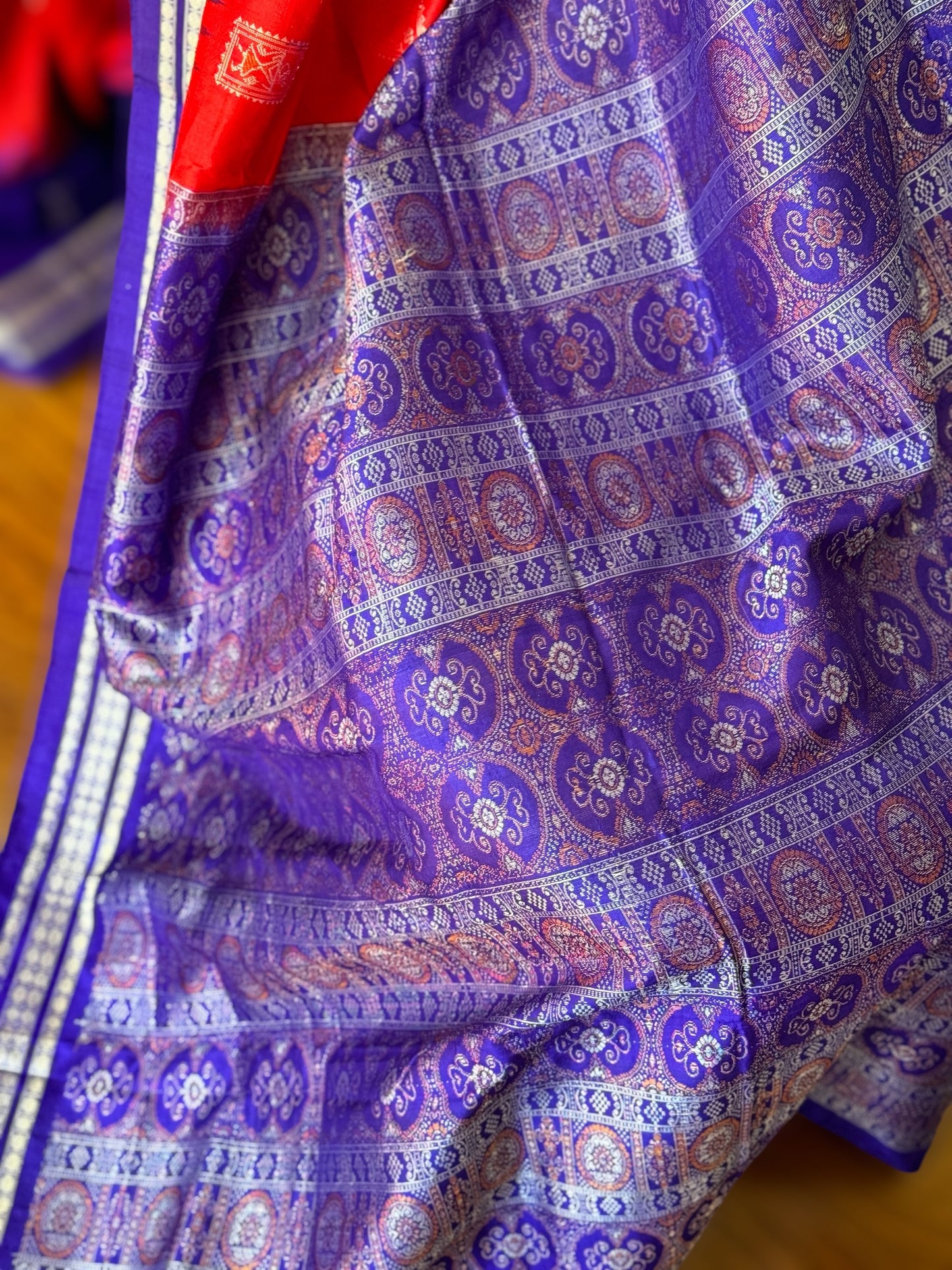 Gorgeous Bomkai pure silk saree in Red and Royal blue combination