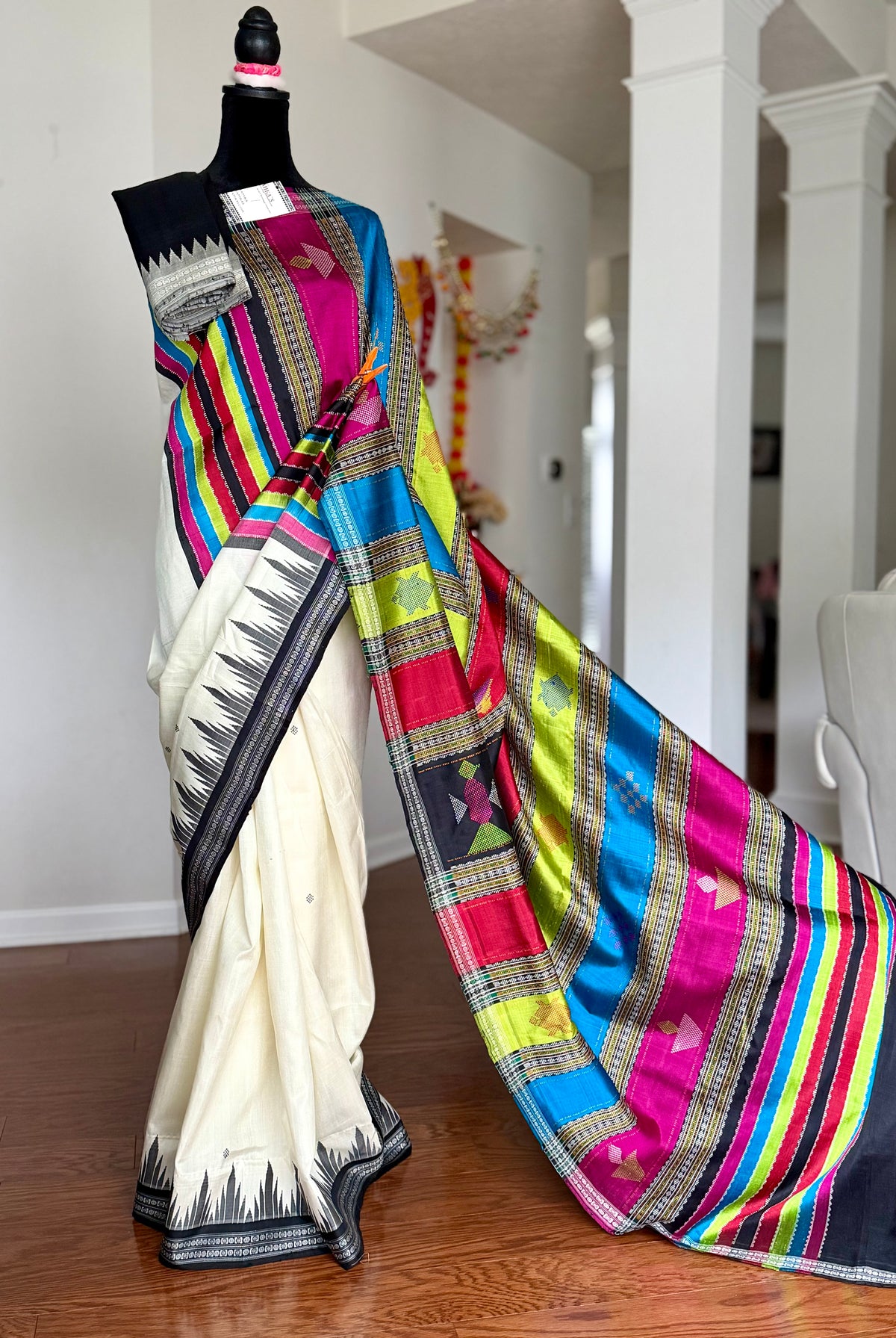 Off-white color traditional weaving Berhampuri colorful double pallu Pure Silk Saree