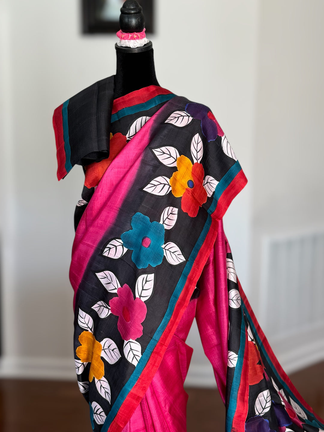 Pink with beautiful flower design Light weight,Hand painted Pure silk saree| Value Vogue