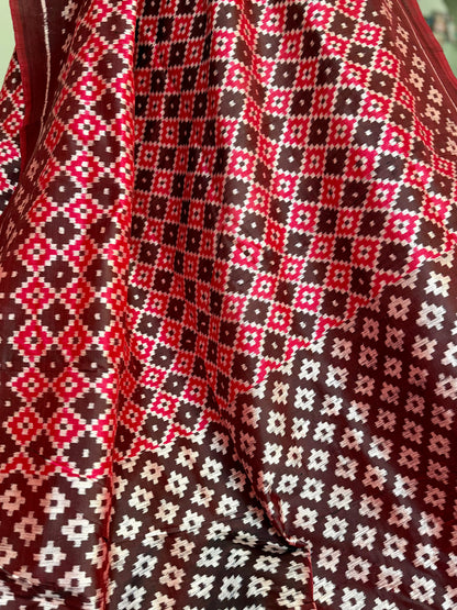 Maroon handwoven ikat pure silk saree with pasapali design|Odisha Weaves|Contemporary Ikat|Antara