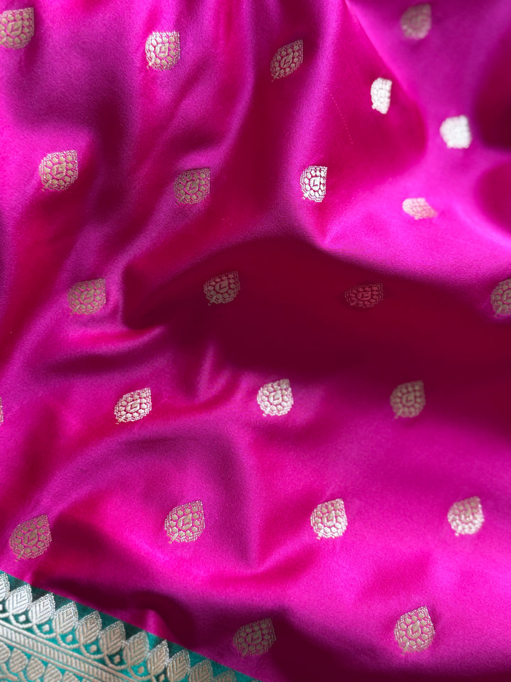 Pink Handloom Banarasi Silk Saree With Stitched Blouse