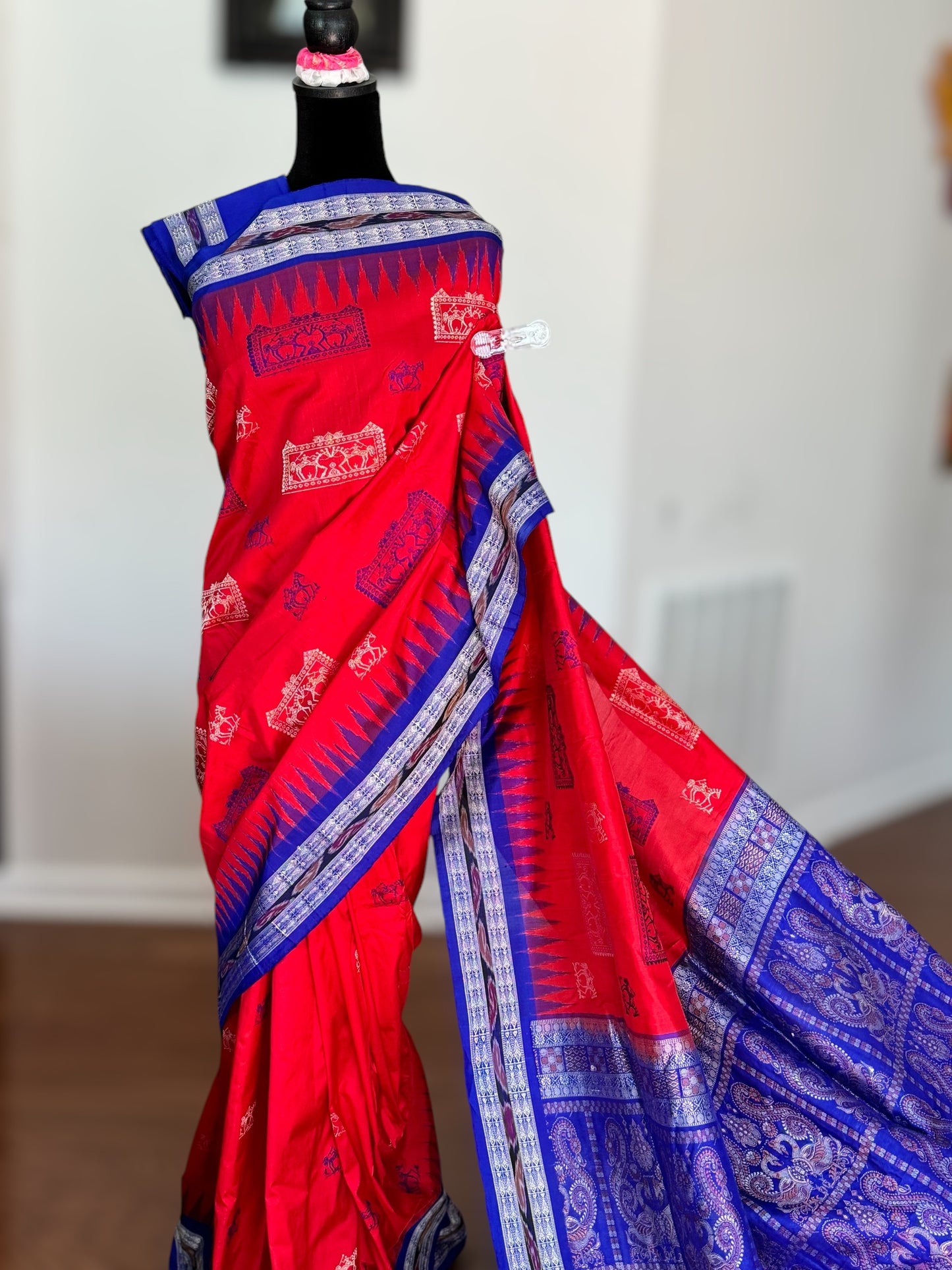 Gorgeous Bomkai pure silk saree in Red and Royal blue combination