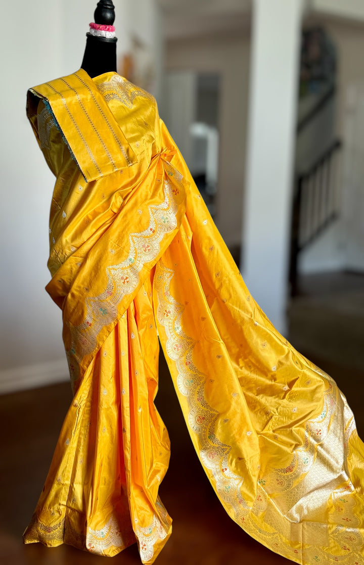 Yellow Banarasi handloom pure katan silk saree with kadhwa meenakari scallops border