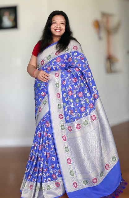 Light lavender-ish blue Banarasi hand woven pure khaddi georgette saree with Tilfi meenakari