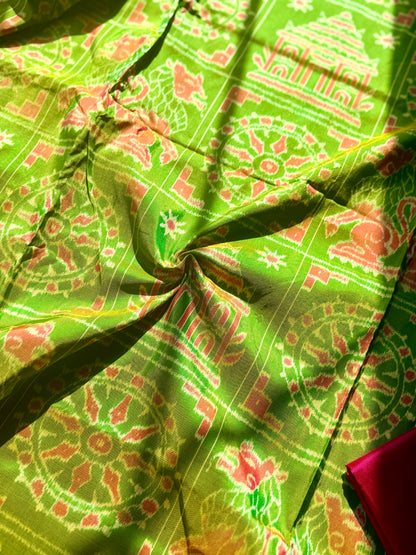 Dual shaded Parrot green and pink Konark Motif unique handwoven Sambalpuri ikat pure silk saree|Odisha Weaves|